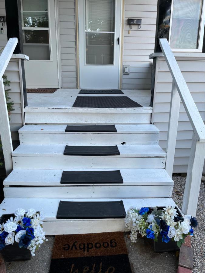 Cozy 1 Bed ~ Close To Soaring Eagle And Downtown Mount Pleasant Exterior foto